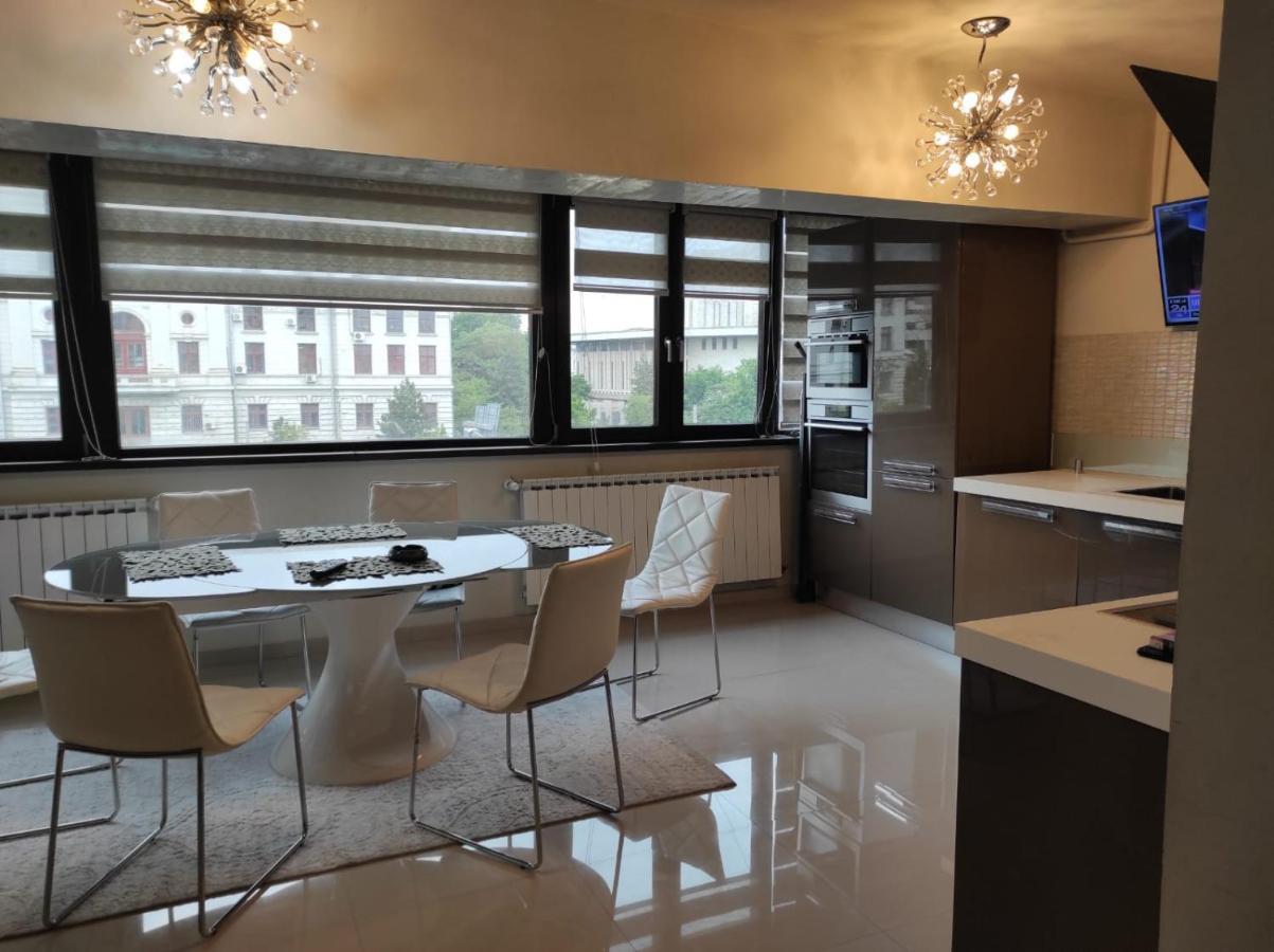 Apartament Lux Ultracentral Craiova Extérieur photo